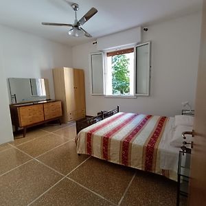 Habitación Grande con Cama King